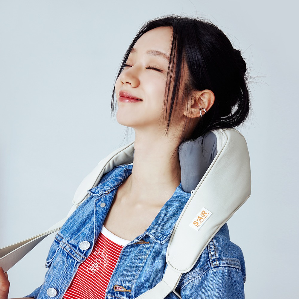 혜리 스파알 포터블 목 어깨 마사지기_블랙 라벨 2400